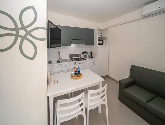 Italy-Ferrara-Sentido_Spina_Premium_Camp-1406327-room-Family_Bungalow_Comfort-P1086452